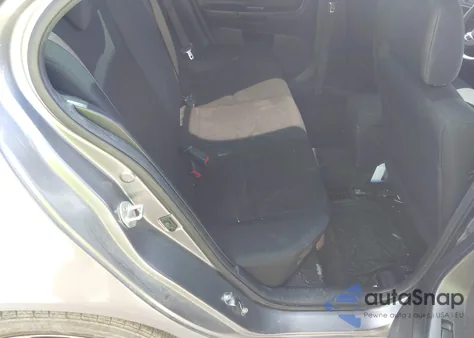 2017 Mitsubishi Lancer Es z USA, uszkodzony, nr VIN JA32U2FU4HU013808